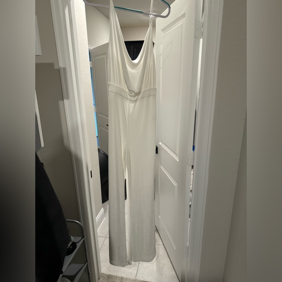 Moira pantsuit in ivory - Misha - Picture 4 of 6